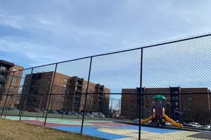 9375 Landings Ln, Des Plaines, IL 60016 - Photo 23