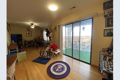 9375 Landings Lane #504, Des Plaines, IL 60016 - Photo 11