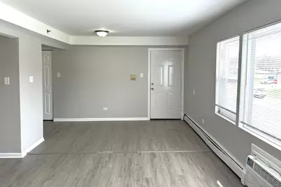 8635 S 84th Court #2S, Hickory Hills, IL 60457 - Photo 5