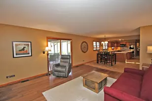 4 Shenandoah Ln, Hawthorn Woods, IL 60047 - Photo 21