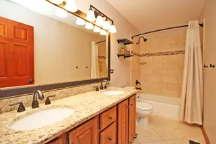 4 Shenandoah Ln, Hawthorn Woods, IL 60047 - Photo 39