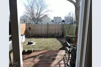 7425 Nantucket Cove, Hanover Park, IL 60133 - Photo 17