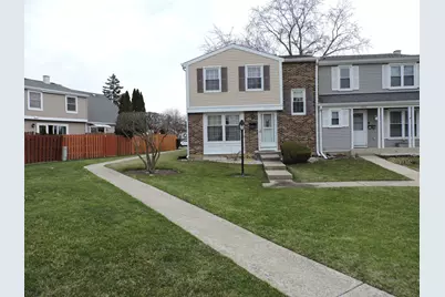 7425 Nantucket Cove, Hanover Park, IL 60133 - Photo 3