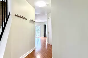 665 Lakewood Farms Dr, Bolingbrook, IL 60490 - Photo 5