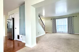 665 Lakewood Farms Dr, Bolingbrook, IL 60490 - Photo 11