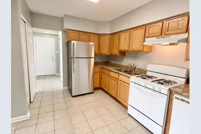 8656 S 84th Court #3NW, Hickory Hills, IL 60457 - Photo 3