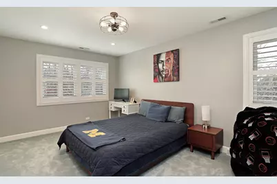 890 Mountain Drive, Deerfield, IL 60015 - Photo 15