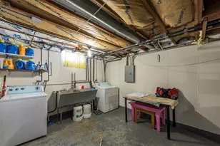 905 Glenwood Ave, Waukegan, IL 60085 - Photo 17