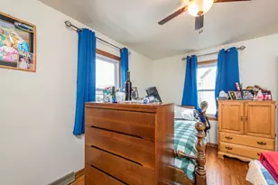 905 Glenwood Ave, Waukegan, IL 60085 - Photo 11