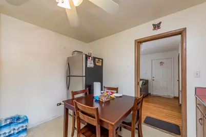 905 Glenwood Avenue, Waukegan, IL 60085 - Photo 9