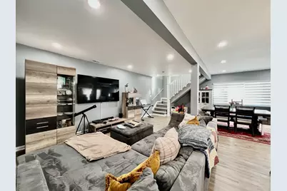 [Address not provided], Evergreen Park, IL 60805 - Photo 7