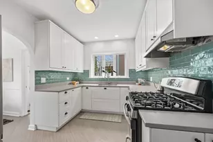 514 Uvedale Rd, Riverside, IL 60546 - Photo 15