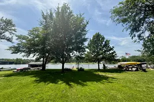 3315 S Riverdale Rd, McHenry, IL 60051 - Photo 43