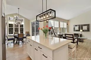 40442 N S Newport Dr, Antioch, IL 60002 - Photo 9