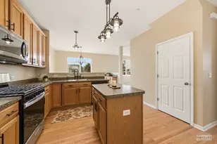 1064 Hampton Ln, Yorkville, IL 60560 - Photo 17