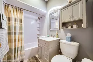 [Address not provided], Evergreen Park, IL 60805 - Photo 21