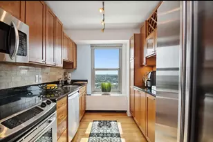 3600 N Lake Shore Dr, Chicago, IL 60613 - Photo 3