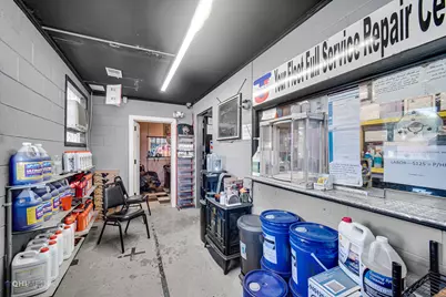 15500 Vincennes Road, Phoenix, IL 60426 - Photo 11