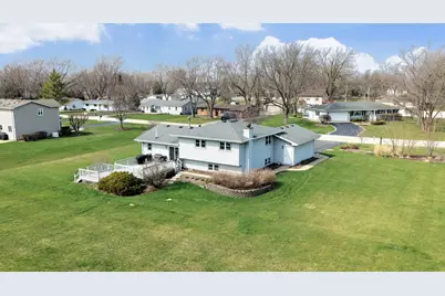 300 W Woodlawn Road, New Lenox, IL 60451 - Photo 3