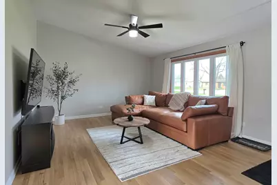 300 W Woodlawn Road, New Lenox, IL 60451 - Photo 9