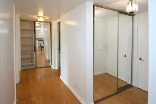 16 E Old Willow Rd, Prospect Heights, IL 60070 - Photo 9