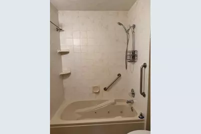 9520 Mayfield Avenue #212, Oak Lawn, IL 60453 - Photo 13