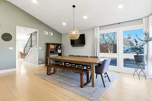 334 E Huntington Ln, Elmhurst, IL 60126 - Photo 7