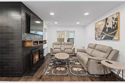 5226 W Eddy Street, Chicago, IL 60641 - Photo 7