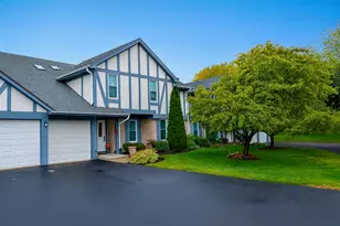 36 W Fern Ct, Palatine, IL 60067 - Photo 1