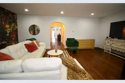 4947 W Parker Avenue, Chicago, IL 60639 - Photo 3