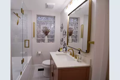 4947 W Parker Avenue, Chicago, IL 60639 - Photo 13