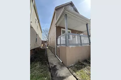 8349 S Colfax Avenue, Chicago, IL 60617 - Photo 3