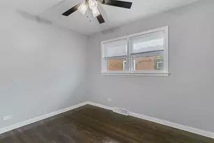 15310 Oak St, Dolton, IL 60419 - Photo 7