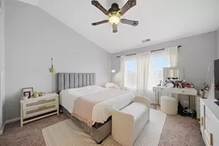 616 S Rosehall Ln, Round Lake, IL 60073 - Photo 13