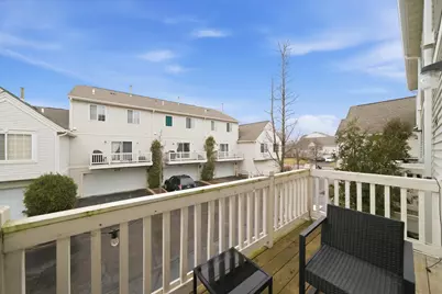 616 S Rosehall Lane #616, Round Lake, IL 60073 - Photo 11