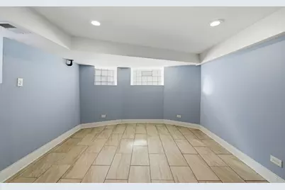 11431 S Indiana Avenue, Chicago, IL 60628 - Photo 31