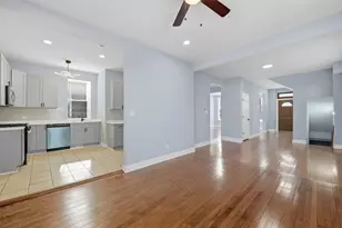 11431 S Indiana Ave, Chicago, IL 60628 - Photo 15