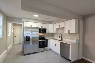 14844 Dearborn St, Dolton, IL 60419 - Photo 5