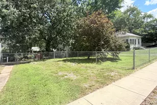 222 W Park St, Harrisburg, IL 62946 - Photo 5