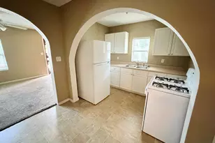 222 W Park St, Harrisburg, IL 62946 - Photo 11