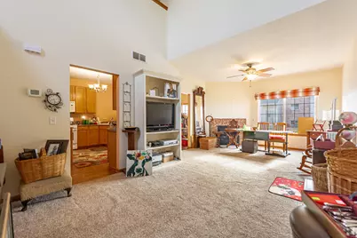 2155 Derby Lane, Belvidere, IL 61008 - Photo 7