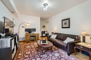 28 S 6th Ave, La Grange, IL 60525 - Photo 5