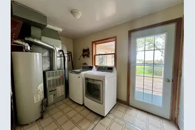 1126 E State Street, Sycamore, IL 60178 - Photo 63