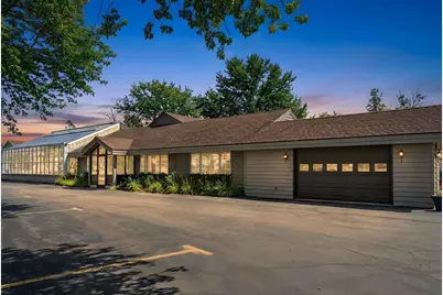 1126 E State Street, Sycamore, IL 60178 - Photo 7