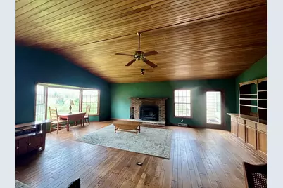 1126 E State Street, Sycamore, IL 60178 - Photo 59