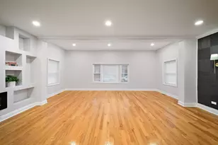 921 N Humphrey Ave, Oak Park, IL 60302 - Photo 5