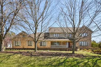 54 Gentry Drive, Hawthorn Woods, IL 60047 - Photo 1