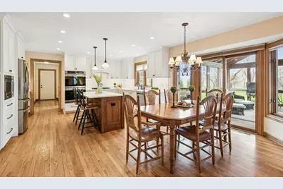 54 Gentry Drive, Hawthorn Woods, IL 60047 - Photo 9