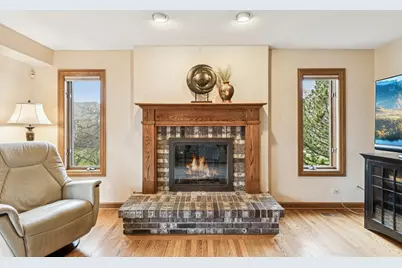 54 Gentry Drive, Hawthorn Woods, IL 60047 - Photo 19