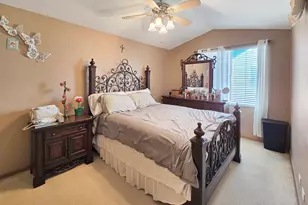 791 Serendipity Dr, Aurora, IL 60504 - Photo 5